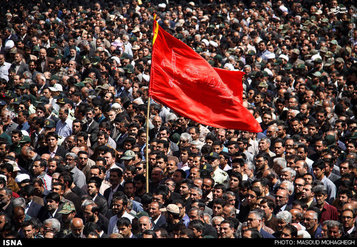 عکس/ تشییع پیکر شهید مدافع حرم در سمنان