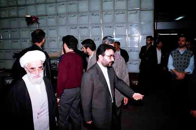 دولت برنامهای برای تخلف در انتخابات دارد؟+عکس دولت برنامهای برای تخلف در انتخابات دارد؟+عکس