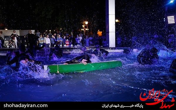 عکس/ نمایش دریادلان