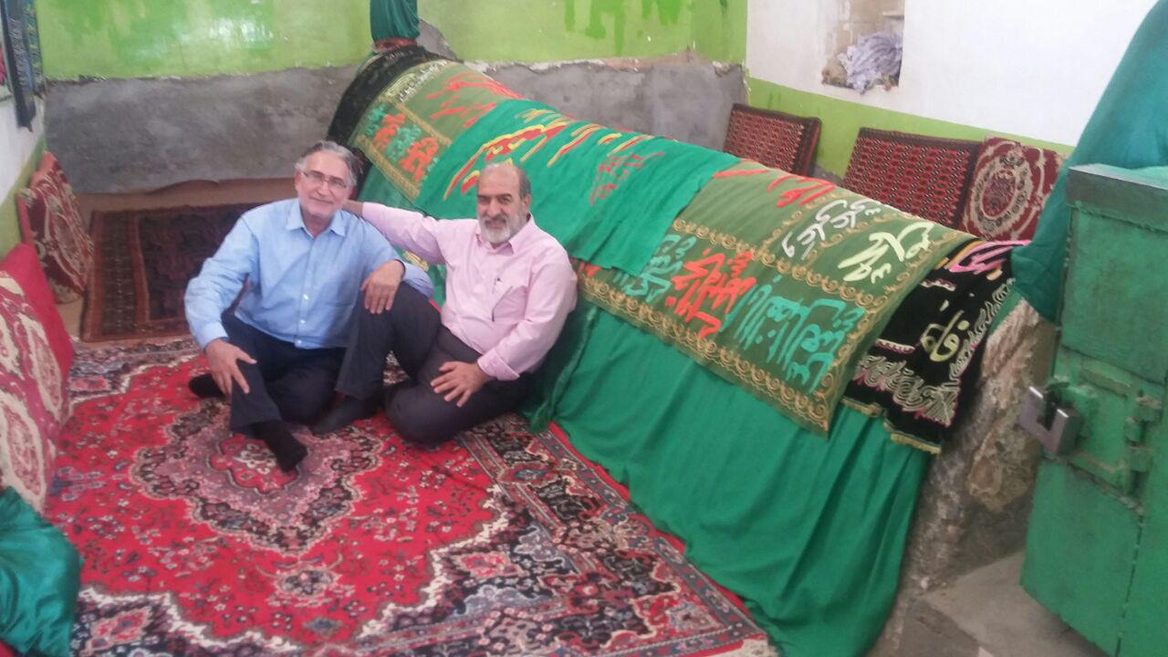 دورهگردی یک فعال فتنه در جنوب شرق+عکس دورهگردی یک فعال فتنه در جنوب شرق+عکس