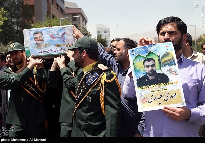 وداع با پیکر شهید مدافع حرم«مهدی حیدری»+تصاویر