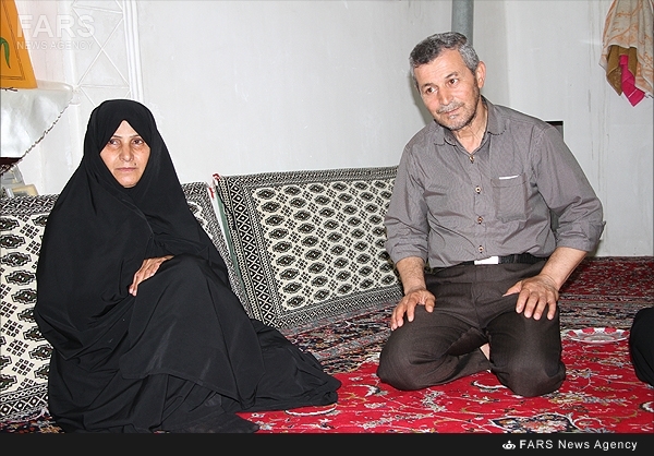 در تلگرام خواندم لشکر ۲۵ کربلا در محاصره است در تلگرام خواندم لشکر ۲۵ کربلا در محاصره است