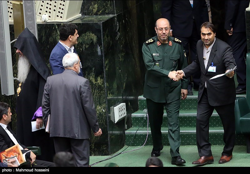 تصاویر/افتتاحیۀ دهمین دورۀ مجلس شورای اسلامی تصاویر/افتتاحیۀ دهمین دورۀ مجلس شورای اسلامی