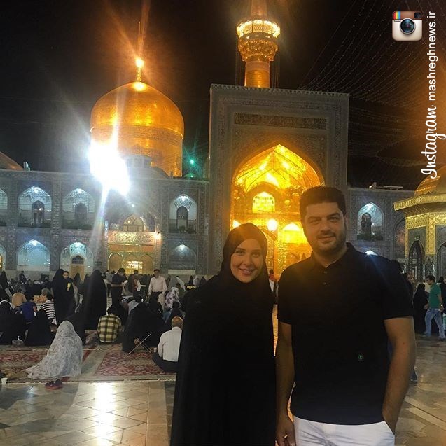 عکس یادگاری بازیگر معروف در حرم امام رضا(ع) عکس یادگاری بازیگر معروف در حرم امام رضا(ع)