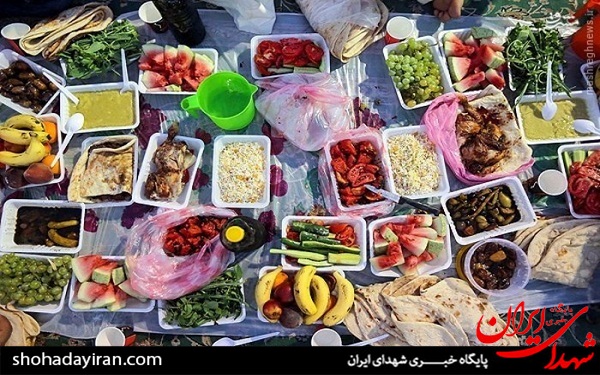 عکس/ سفره‌های افطار شهر کربلا
