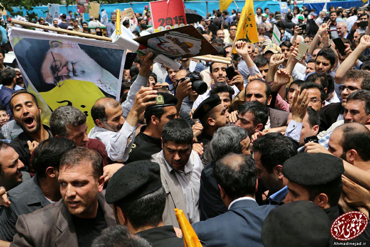 استقبال از احمدی‌نژاد در راهپیمایی روز قدس +تصاویر