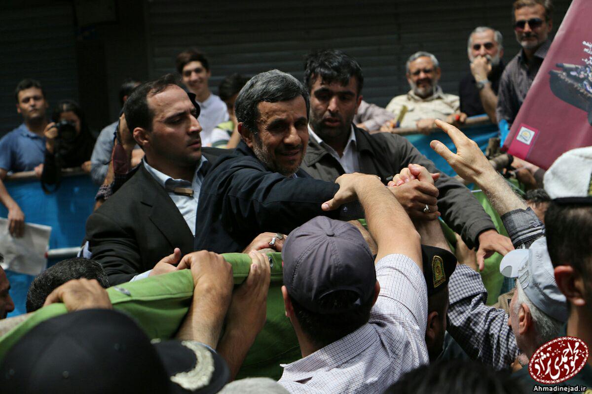 استقبال از احمدی‌نژاد در راهپیمایی روز قدس +تصاویر