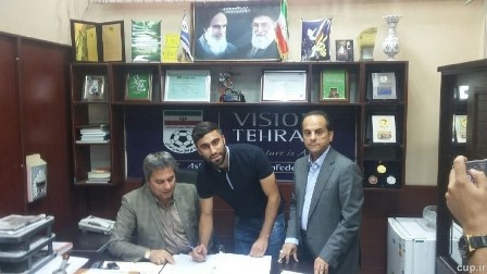 خرید جنجالی استقلال در هیات فوتبال +عکس خرید جنجالی استقلال در هیات فوتبال +عکس