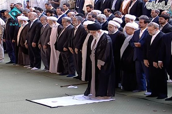 اقامه نماز عید فطر به امامت رهبر انقلاب +عکس اقامه نماز عید فطر به امامت رهبر انقلاب +عکس