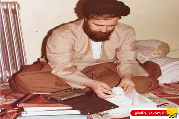 عکسی منتشر نشده از مرحوم حاج احمد آقا عکسی منتشر نشده از مرحوم حاج احمد آقا