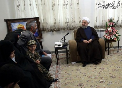 روحانی به صف روحانی به صف