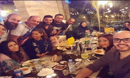 مراسم یک افطاری مختلط در عربستان! +عکس مراسم یک افطاری مختلط در عربستان! +عکس