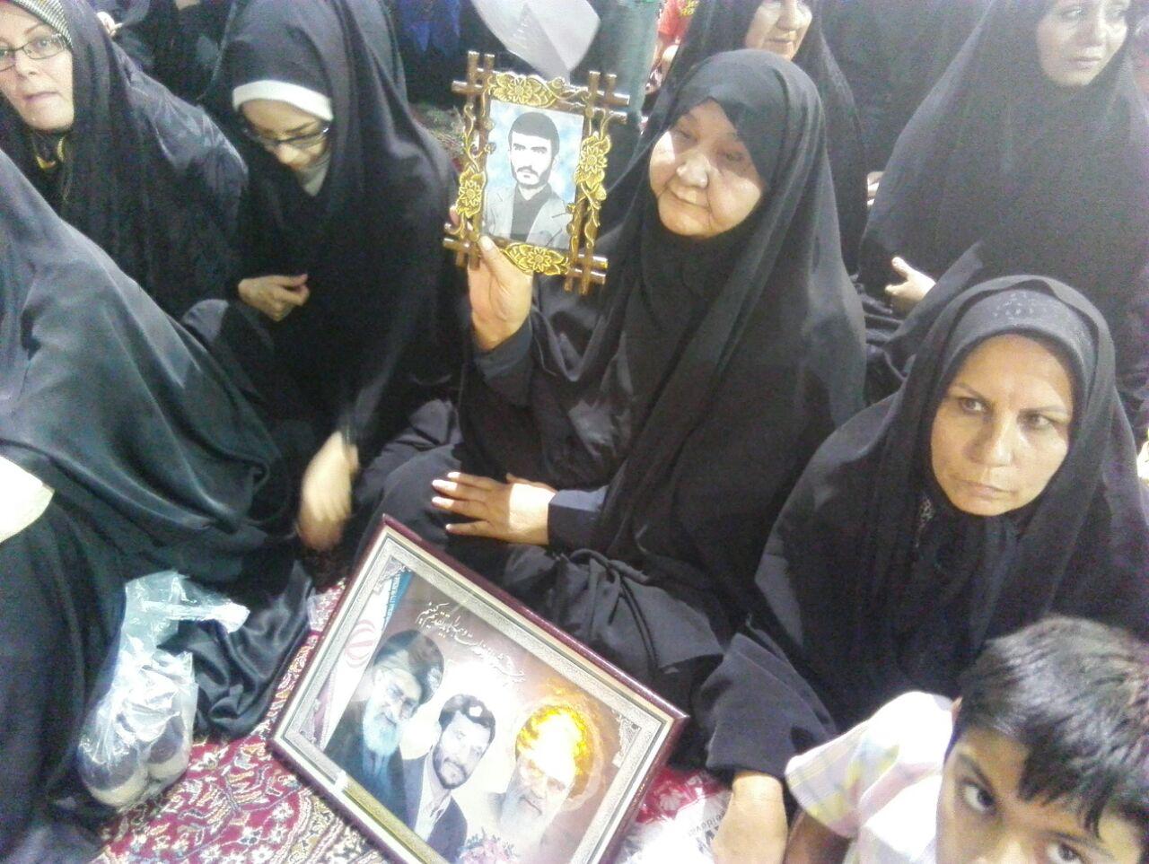 متن کامل سخنرانی احمدینژاد در بافق +تصاویر متن کامل سخنرانی احمدینژاد در بافق +تصاویر