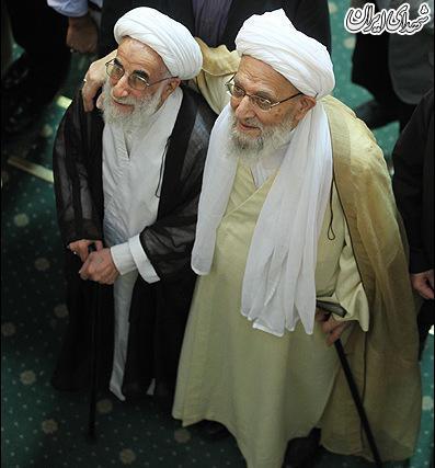 عکس یادگاری آیات 