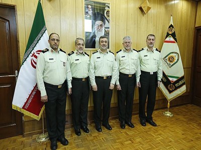 اعطای درجه سرتیپ دومی به ۴ فرمانده ناجا اعطای درجه سرتیپ دومی به ۴ فرمانده ناجا