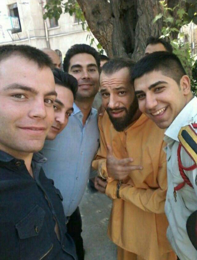 تصویر خواننده زیرزمینی پس از بازداشت +،کس