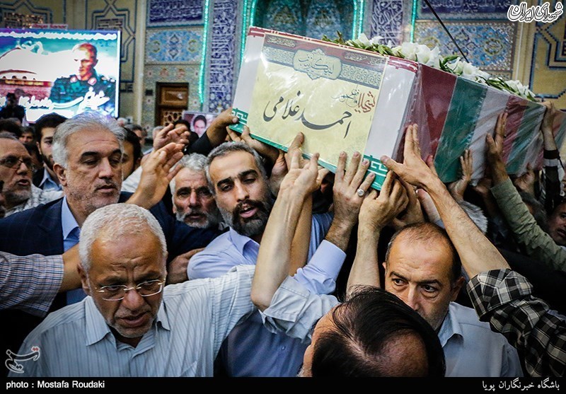 مراسم تشییع سردار حاج احمد غلامی +تصاویر