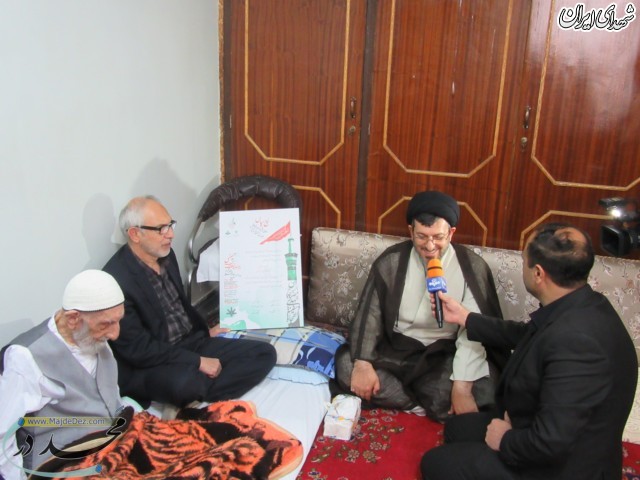 تجلیل از پیرغلام 124 ساله،اباعبدالله(ع)+عکس تجلیل از پیرغلام 124 ساله،اباعبدالله(ع)+عکس