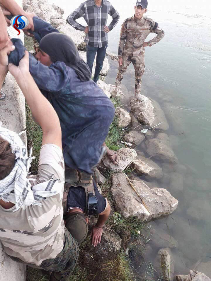 عملیات الحشد الشعبی برای نجات اهالی شرقاط +عکس عملیات الحشد الشعبی برای نجات اهالی شرقاط +عکس