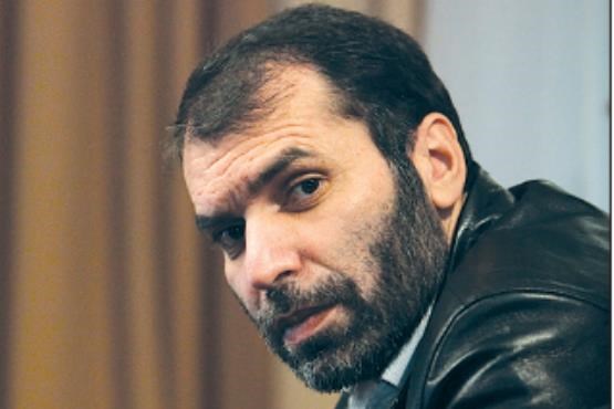 مسعود ده نمکی در حال نوشتن وصیتنامه+عکس مسعود ده نمکی در حال نوشتن وصیتنامه+عکس