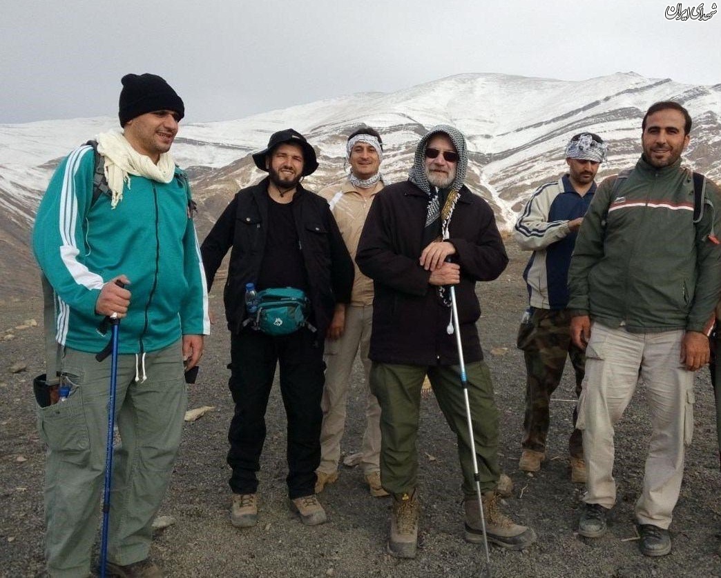 عکس/ کوه‌پیمایی لاریجانی در ارتفاعات تهران