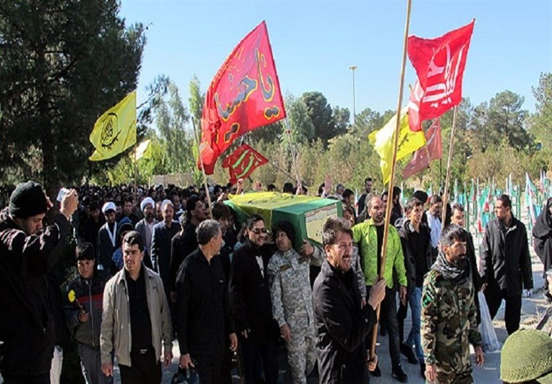 خاکسپاری پیکر شهید مدافع حرم در تهران +عکس خاکسپاری پیکر شهید مدافع حرم در تهران +عکس