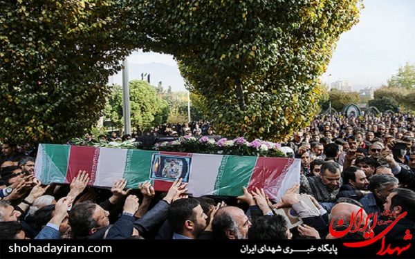 عکس/ تشییع پیکر خبرنگار شهید خزایی