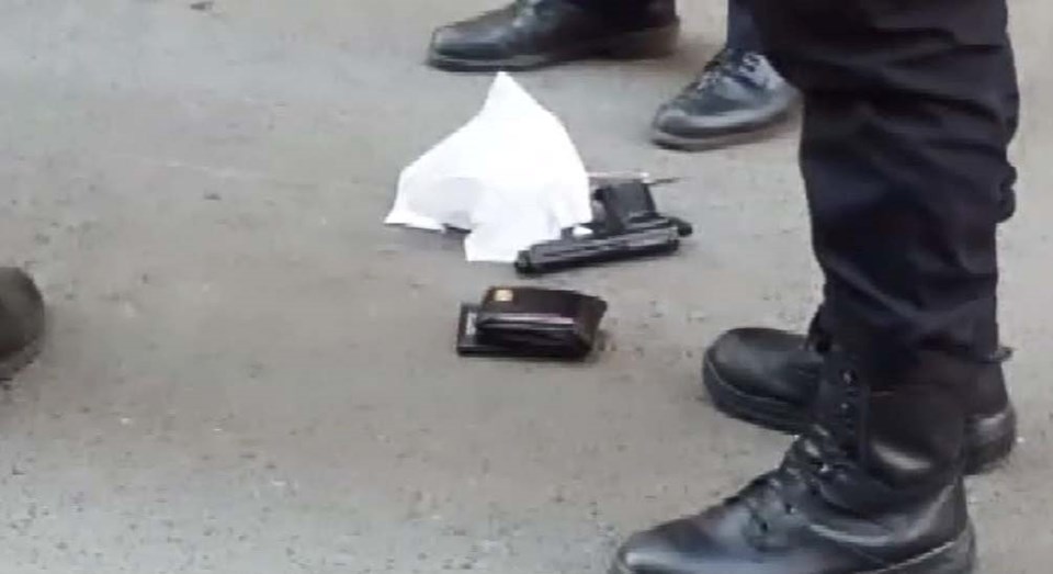 درگیری مسلحانه در جاده استقلال استانبول + عکس درگیری مسلحانه در جاده استقلال استانبول + عکس
