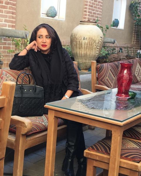 بازیگر معروف زن در 
