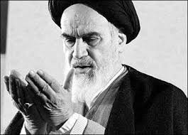 نشست خبری ناتمام امام(ره) به خاطر نماز اول وقت نشست خبری ناتمام امام(ره) به خاطر نماز اول وقت
