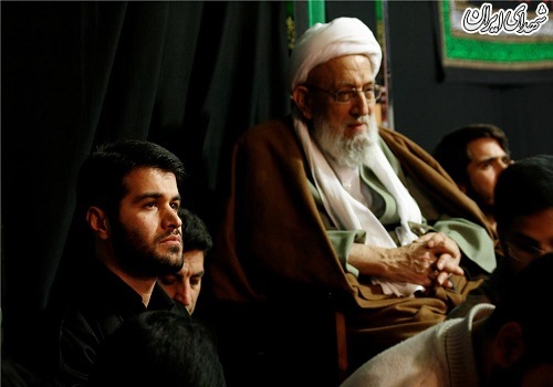 میثم مطیعی در کنار آیت الله مهدوی کنی+عکس