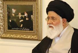 عیار مردمی آیت‌الله علم‌الهدی در مقابل تخریب ها+تصاویر