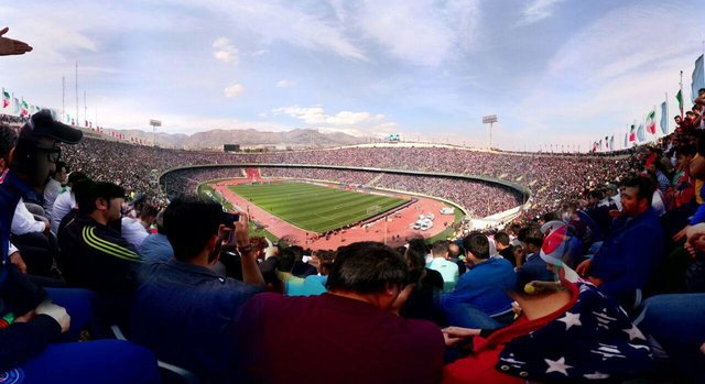 چشم‌پوشی از درآمد ۷۰۰ میلیونیِ استادیوم آزادی