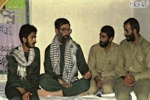 جانشین فرمانده سپاه قدس در کنار رهبری+عکس جانشین فرمانده سپاه قدس در کنار رهبری+عکس