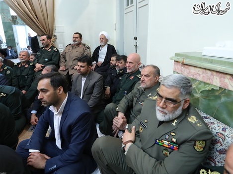 تصاویر/ دیدار فرماندهان ارشد نیروهای مسلح با رهبرانقلاب