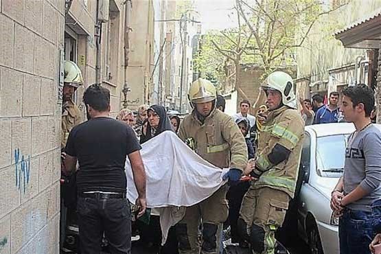 سقوط زن خانهدار از پشتبام در یافتآباد + عکس سقوط زن خانهدار از پشتبام در یافتآباد + عکس