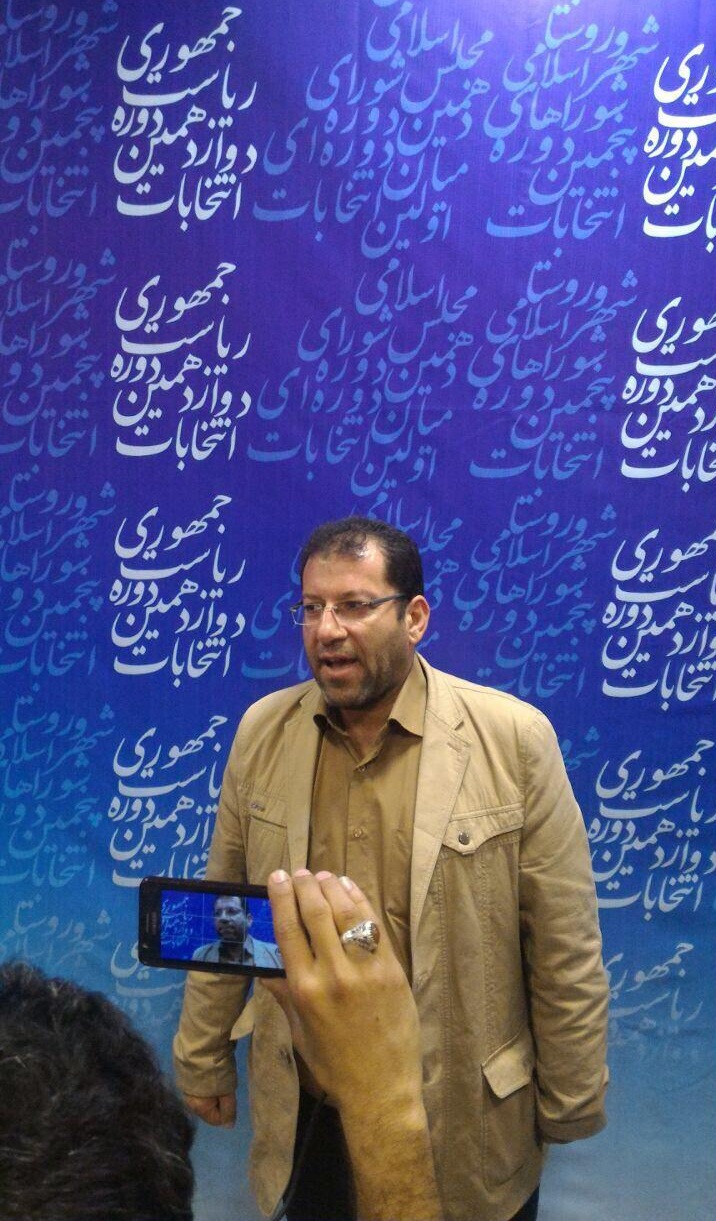 عکس/ نامزدی که کابینه اش را چیده است!