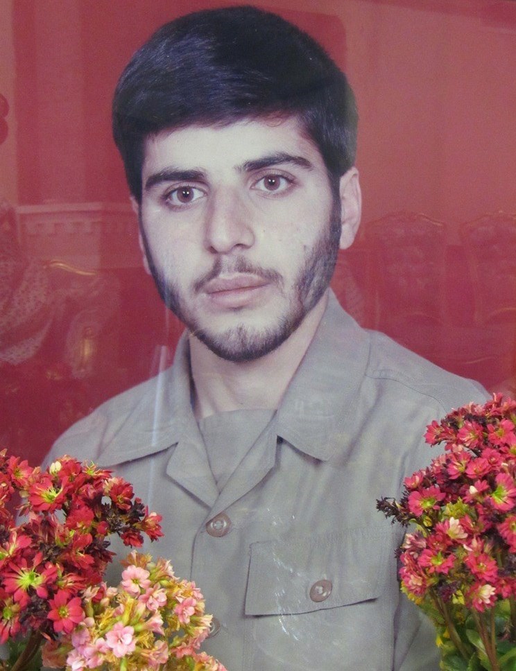 مادر شهیدی که تاریخ تولد پسرش را کم کرد تا به جبهه برود