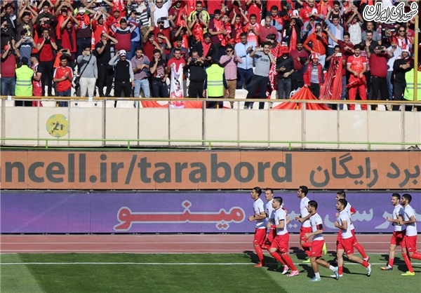 دورقهرمانی پرسپولیسی ها بالباس شهدا+عکس دورقهرمانی پرسپولیسی ها بالباس شهدا+عکس
