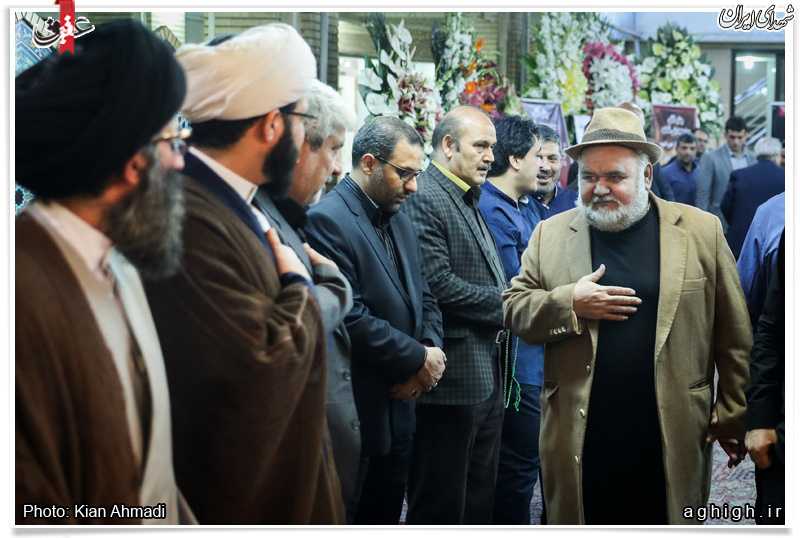 اکبرعبدی در مراسم ختم پدر مداح معروف +عکس