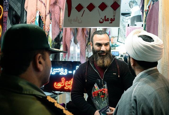 تقدیر مسئولان سپاه و ناجا از کسبه گرگانی + عکس تقدیر مسئولان سپاه و ناجا از کسبه گرگانی + عکس
