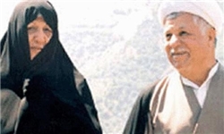 همسر مرحوم هاشمی: از آشیخ اکبر خوشم می آمد اما... همسر مرحوم هاشمی: از آشیخ اکبر خوشم می آمد اما...