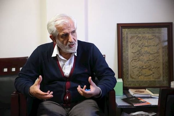 سروری: کلید رفع حصر در دستان موسوی و کروبی سروری: کلید رفع حصر در دستان موسوی و کروبی
