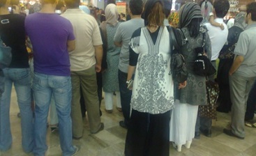 کک متولیان دولتی گزیده نمی شود /دیر بجنبیم کودتاچیان همه چیز را چپاول می کنند! کک متولیان دولتی گزیده نمی شود /دیر بجنبیم کودتاچیان همه چیز را چپاول می کنند!