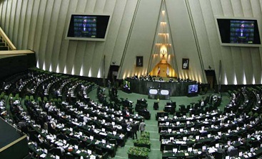 مخالفت مجلس با ایجاد محدودیت برای وکلای ایثارگر