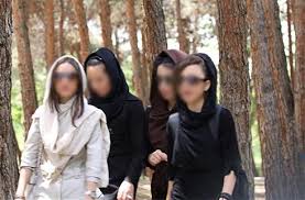 می‌د‌‌رند‌‌ عفت و حیا را د‌‌ر خیابا‌ن‌ها/دیگر برهنگی با شلوارهای پاره و لباس‌های بد‌‌ن‌نما د‌‌یگر آزارمان نمی‌د‌‌هد‌‌!/برای احیای واجب فراموش شده باید قیام کرد
