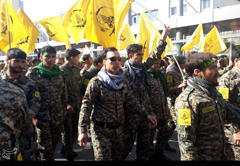 رزمندگان لشکر فاطمیون در راهپیمایی 22 بهمن + عکس