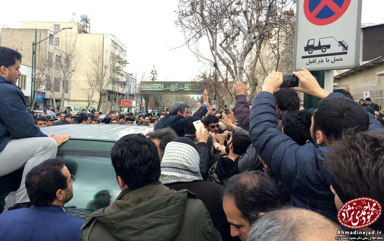 حضور احمدینژاد و مشایی در چهارمین دادگاه بقایی حضور احمدینژاد و مشایی در چهارمین دادگاه بقایی