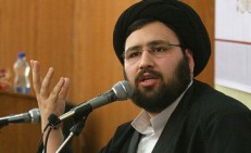 تفاوت انقلابيون و حزباللهيها/روحانيوني که به سراغ تجمل ميروند، روحانيت را بدنام ميکنند تفاوت انقلابيون و حزباللهيها/روحانيوني که به سراغ تجمل ميروند، روحانيت را بدنام ميکنند
