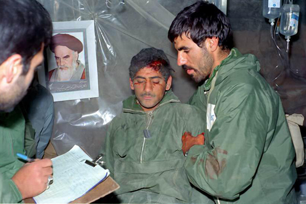 روایتی از برگزاری مراسم حنابندان تا یادبود برای شهدا روایتی از برگزاری مراسم حنابندان تا یادبود برای شهدا